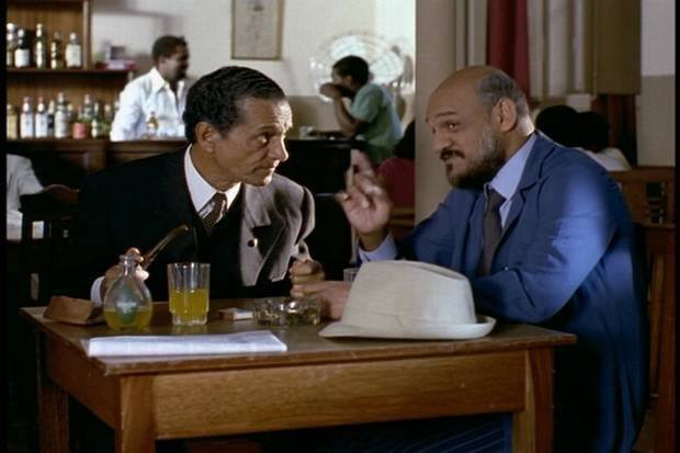 O ator Chico de Assis atuando ao lado de Nelson Xavier no filme O Testamento do Senhor Napomuceno. Ano1997. Personagem: Fonseca Direção: Francisco Manso.